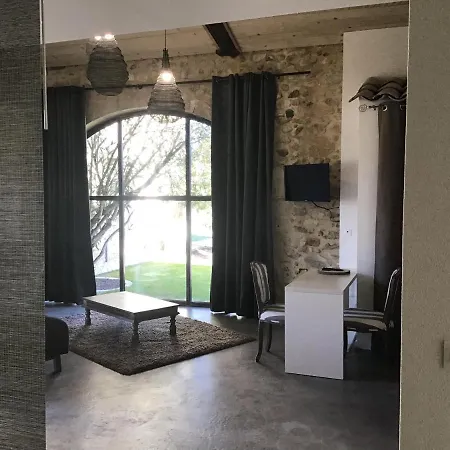Villa Domaine Chamarel à Saint-Paulet-de-Caisson Extérieur photo