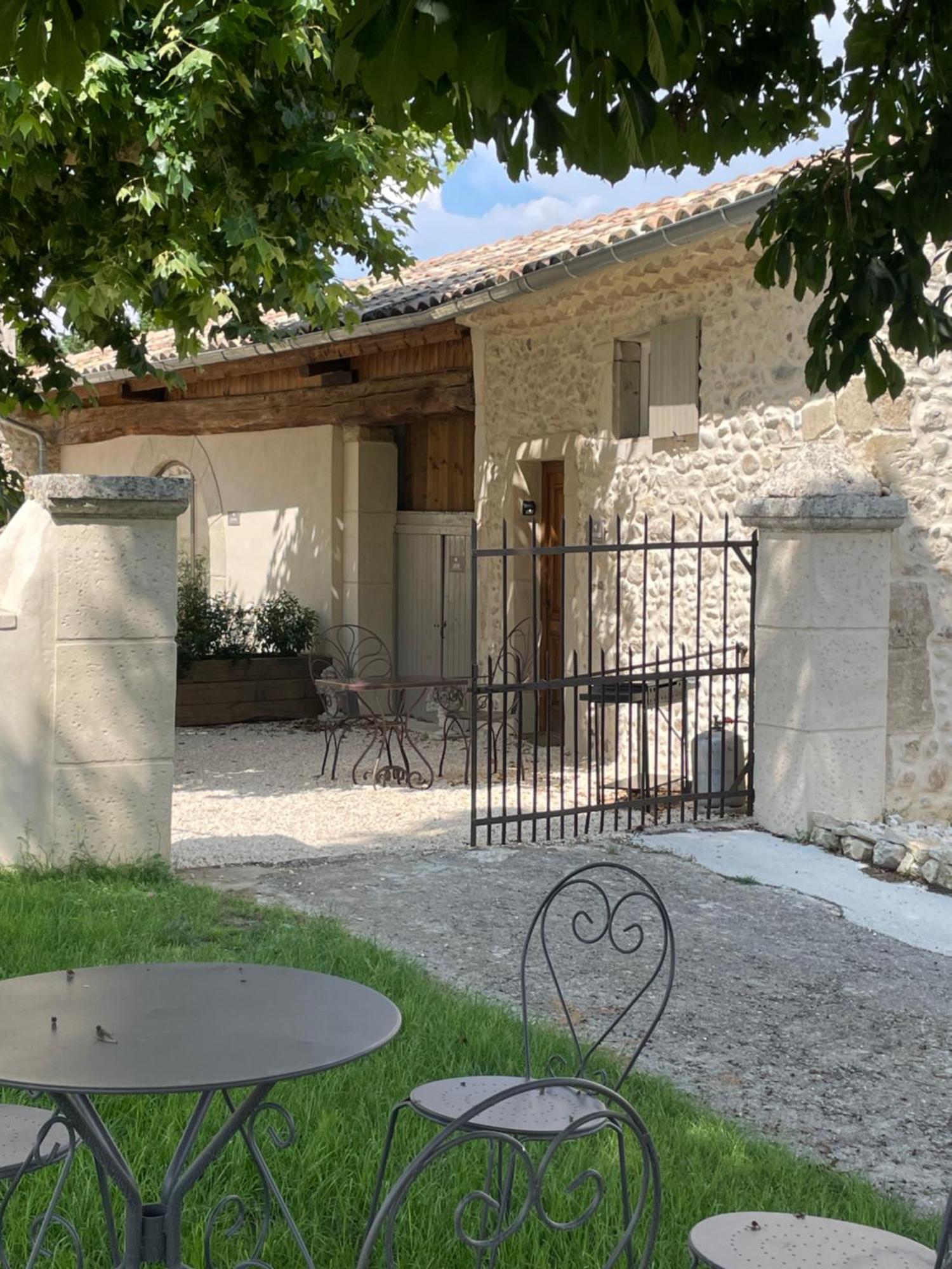 Holiday home Domaine Chamarel Saint-Paulet-de-Caisson
